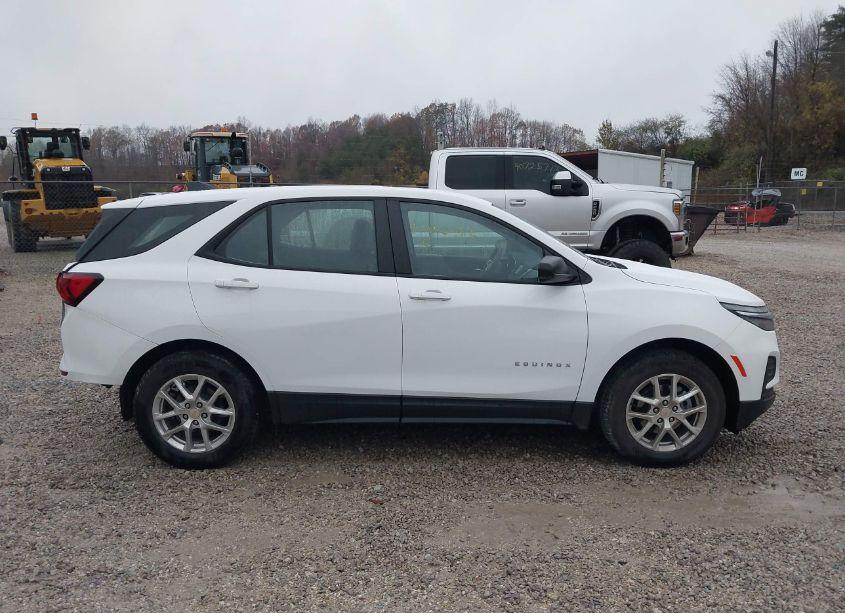Photo 14 of 2024 Chevrolet Equinox FWD LS (VIN 3GNAXHEG4RL176724)