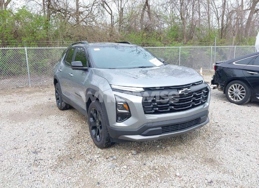 2025 Chevrolet Equinox FWD LT (VIN 3GNAXHEG4SL103858) main photo