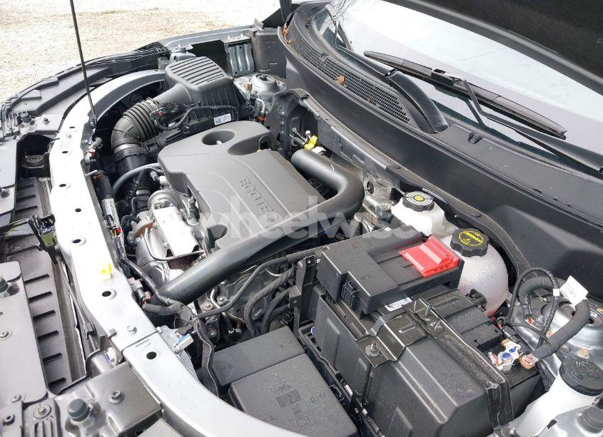 Photo 10 of 2025 Chevrolet Equinox FWD LT (VIN 3GNAXHEG4SL103858)