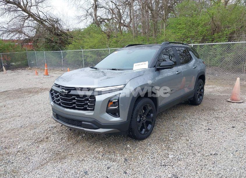 Photo 2 of 2025 Chevrolet Equinox FWD LT (VIN 3GNAXHEG4SL103858)