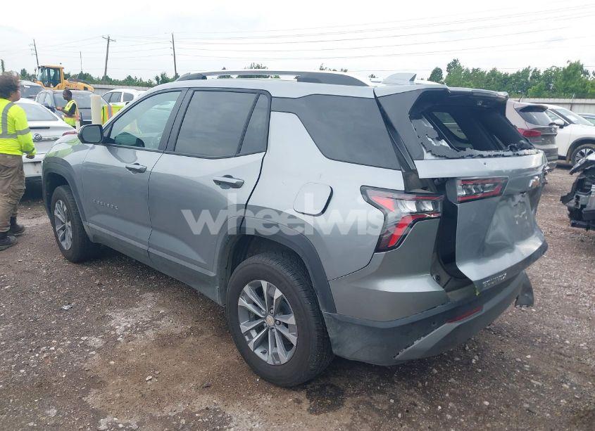 Photo 3 of 2025 Chevrolet Equinox FWD LT (VIN 3GNAXHEG4SL167463)