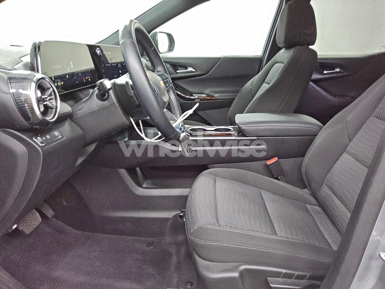 Photo 7 of 2025 CHEVROLET EQUINOX LT (VIN 3GNAXHEG4SL259303)