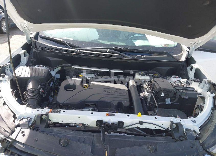 Photo 10 of 2024 Chevrolet Equinox FWD LS (VIN 3GNAXHEG5RL311368)