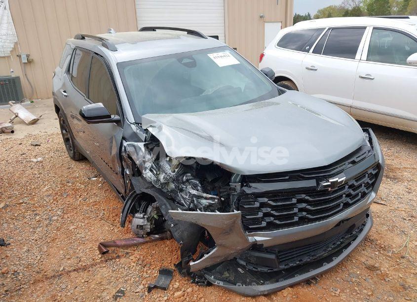 2025 Chevrolet Equinox FWD LT (VIN 3GNAXHEG5SL134200) main photo