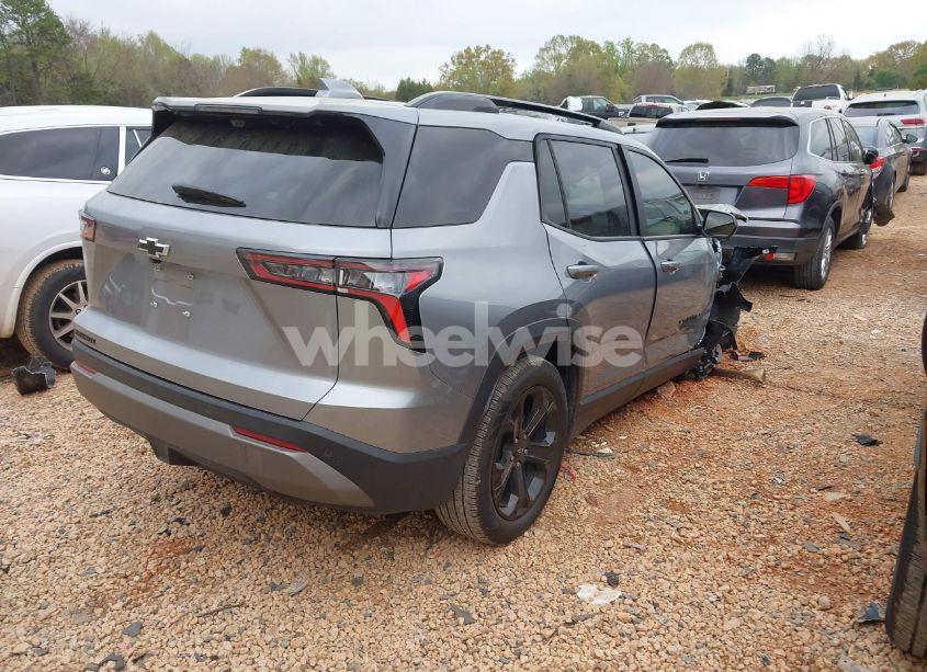 Photo 4 of 2025 Chevrolet Equinox FWD LT (VIN 3GNAXHEG5SL134200)