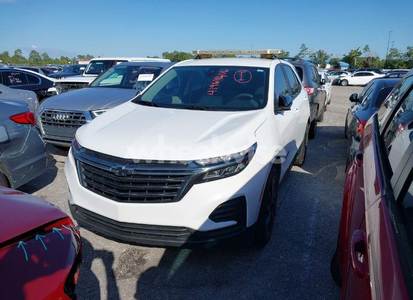 Photo 2 of 2023 Chevrolet Equinox FWD LS (VIN 3GNAXHEG6PL164474)