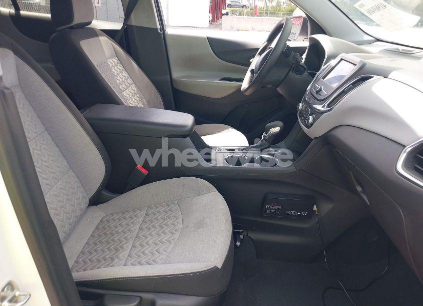 Photo 5 of 2023 Chevrolet Equinox FWD LS (VIN 3GNAXHEG6PL164474)