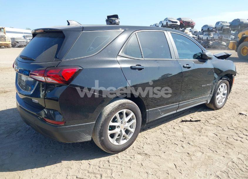 Photo 4 of 2024 Chevrolet Equinox FWD LS (VIN 3GNAXHEG6RL197204)