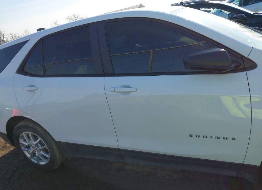 Photo 13 of 2024 Chevrolet Equinox FWD LS (VIN 3GNAXHEG6RL310360)