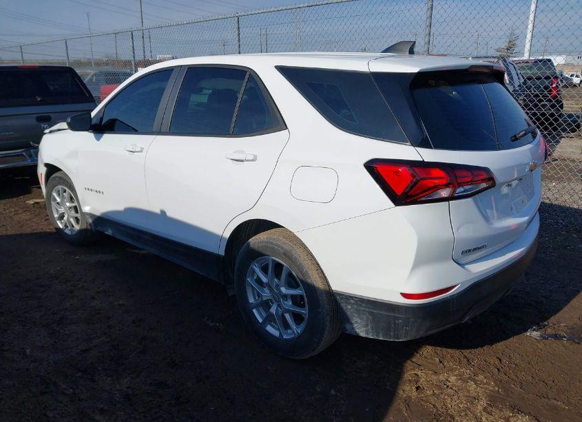 Photo 3 of 2024 Chevrolet Equinox FWD LS (VIN 3GNAXHEG6RL310360)
