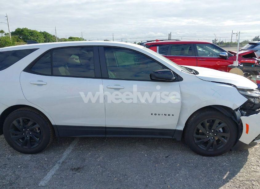 Photo 13 of 2024 Chevrolet Equinox FWD LS (VIN 3GNAXHEG6RL334920)