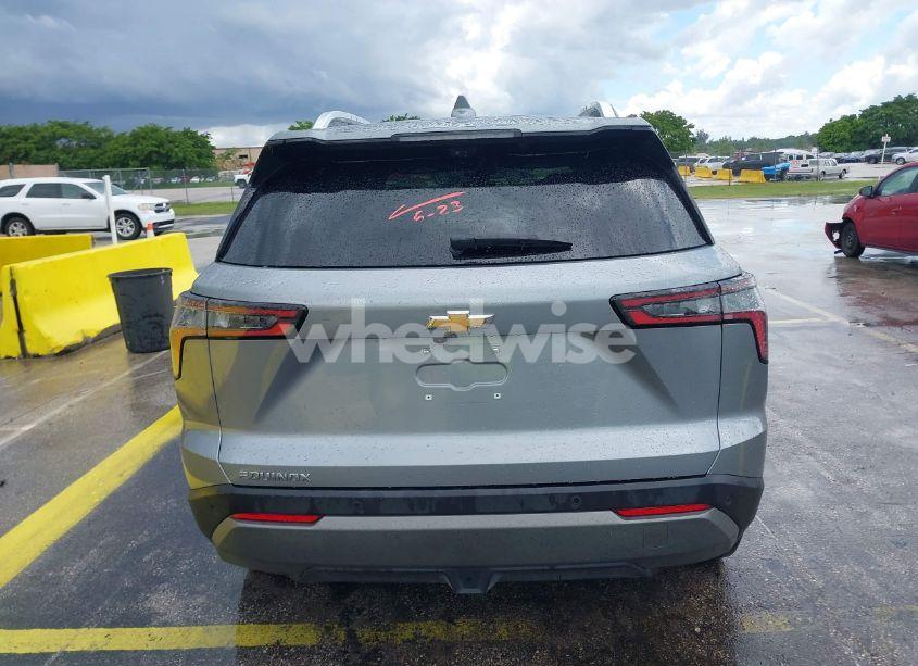Photo 16 of 2025 Chevrolet Equinox FWD LT (VIN 3GNAXHEG6SL163477)