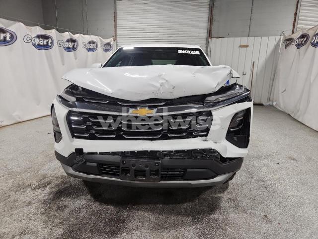 Photo 4 of 2025 CHEVROLET EQUINOX LT (VIN 3GNAXHEG6SL316259)
