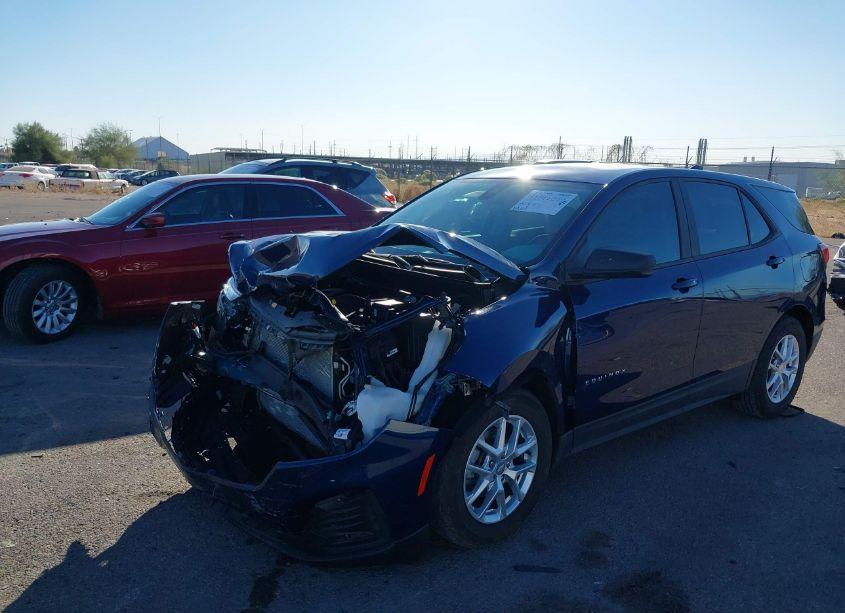 Photo 2 of 2023 Chevrolet Equinox FWD LS (VIN 3GNAXHEG7PL180554)