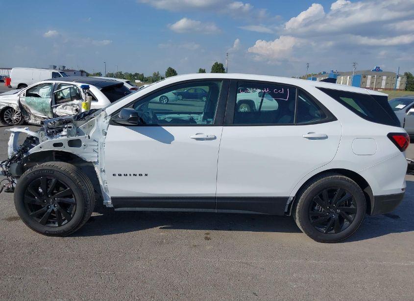 Photo 15 of 2023 Chevrolet Equinox FWD LS (VIN 3GNAXHEG7PL273316)