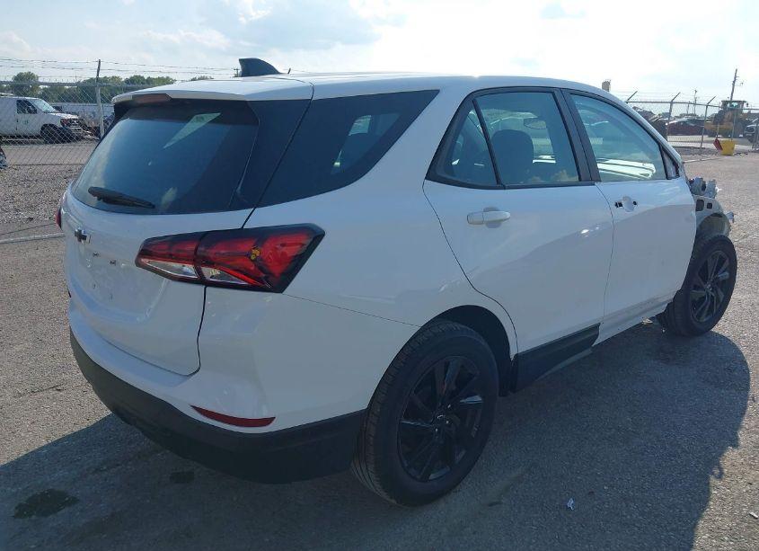 Photo 4 of 2023 Chevrolet Equinox FWD LS (VIN 3GNAXHEG7PL273316)
