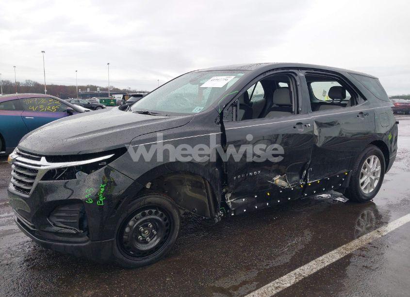 Photo 6 of 2024 Chevrolet Equinox FWD LS (VIN 3GNAXHEG7RL196546)