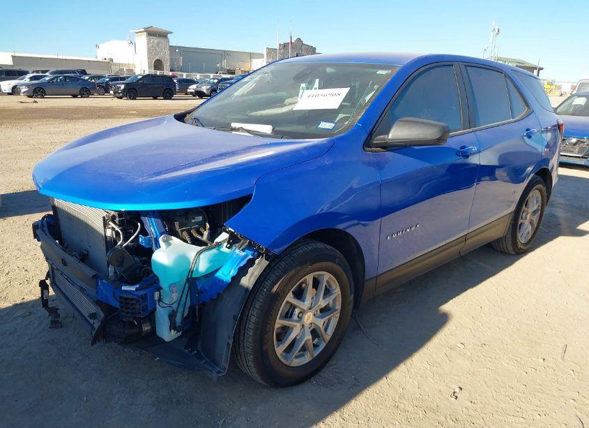 Photo 2 of 2024 Chevrolet Equinox FWD LS (VIN 3GNAXHEG7RL221297)