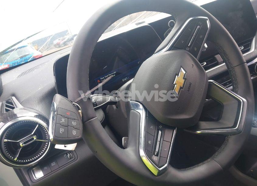 Photo 11 of 2025 Chevrolet Equinox FWD LT (VIN 3GNAXHEG7SL114014)