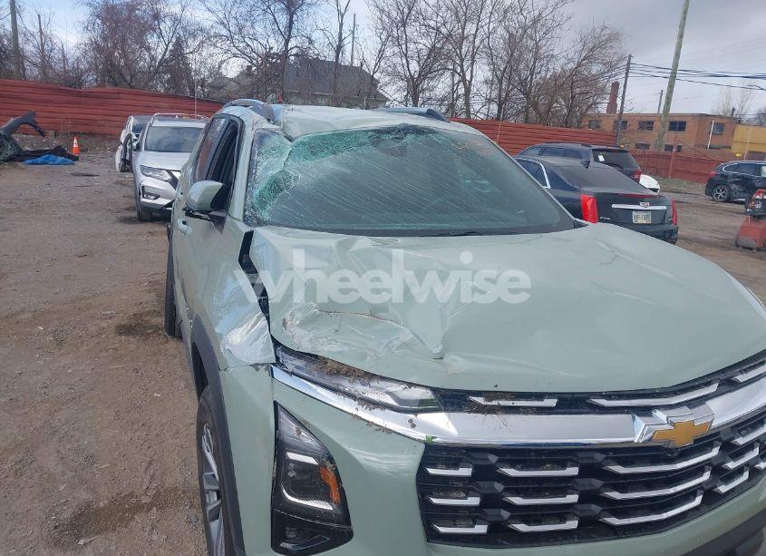 Photo 17 of 2025 Chevrolet Equinox FWD LT (VIN 3GNAXHEG7SL114014)