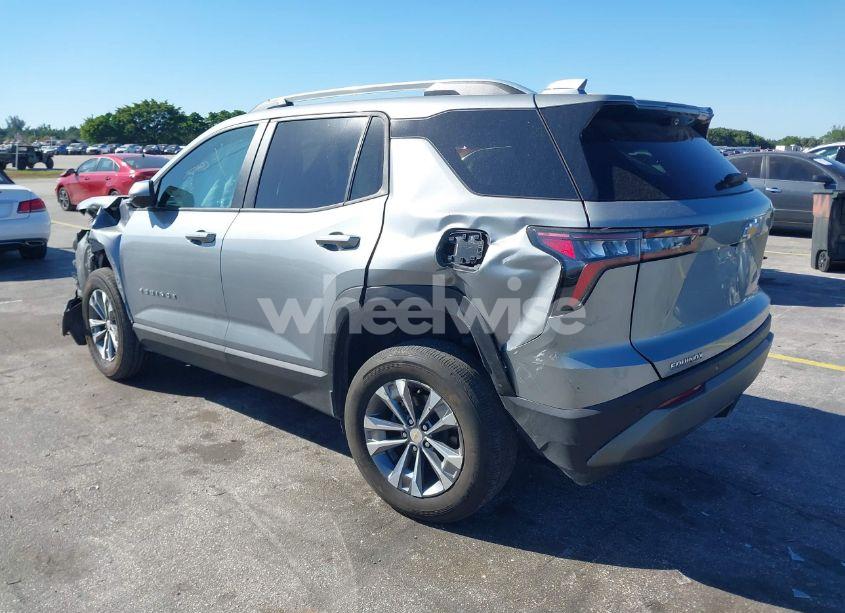 Photo 3 of 2025 Chevrolet Equinox FWD LT (VIN 3GNAXHEG7SL167408)