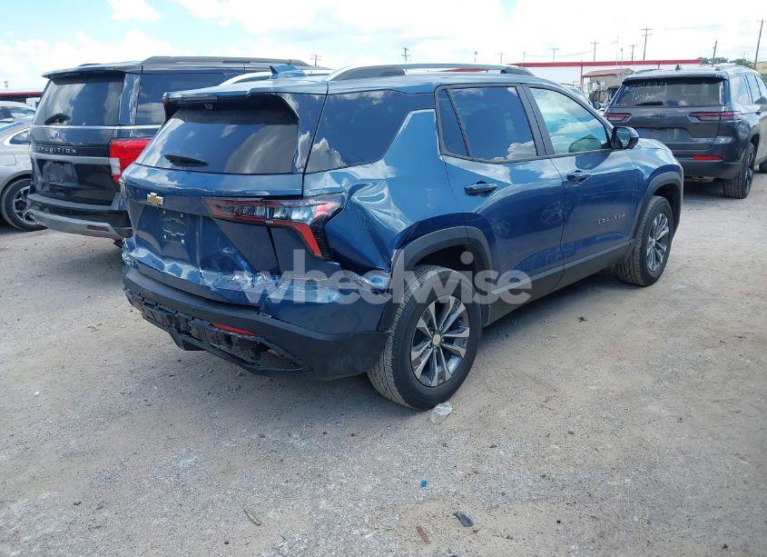 Photo 4 of 2025 Chevrolet Equinox FWD LT (VIN 3GNAXHEG7SL210077)