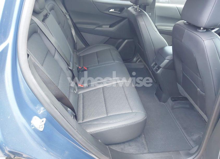 Photo 8 of 2025 Chevrolet Equinox FWD LT (VIN 3GNAXHEG7SL210077)