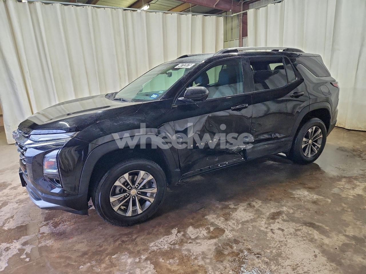 2025 CHEVROLET EQUINOX LT (VIN 3GNAXHEG7SL304413) main photo