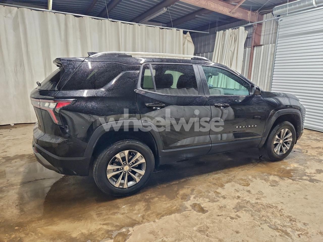 Photo 3 of 2025 CHEVROLET EQUINOX LT (VIN 3GNAXHEG7SL304413)