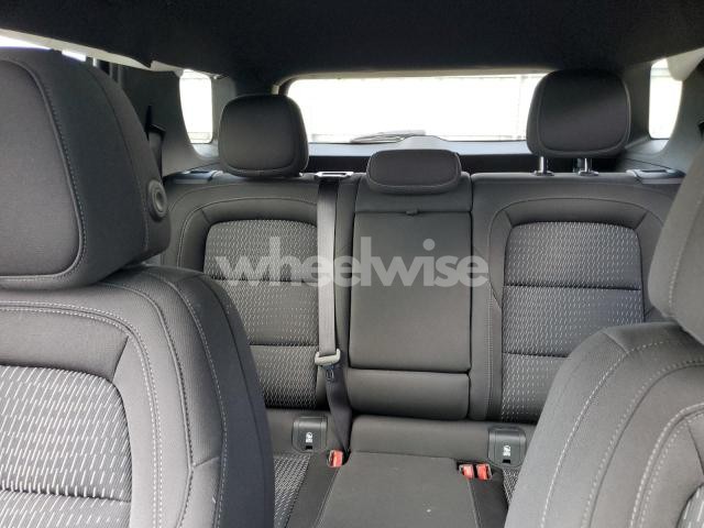 Photo 3 of 2025 CHEVROLET EQUINOX LT (VIN 3GNAXHEG7SL305352)