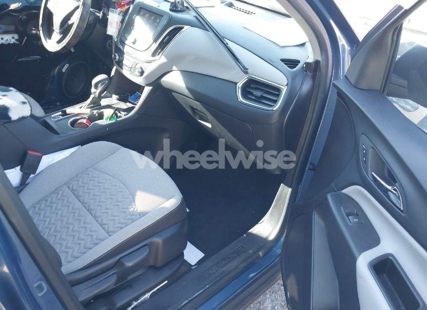 Photo 5 of 2024 Chevrolet Equinox FWD LS (VIN 3GNAXHEG8RL148506)