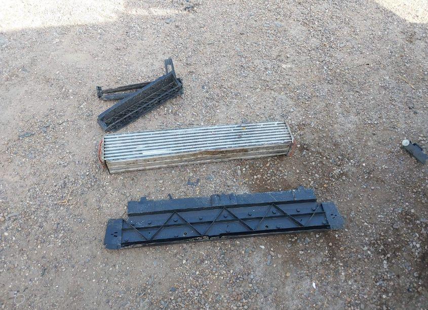 Photo 11 of 2024 Chevrolet Equinox FWD LS (VIN 3GNAXHEG8RL169405)