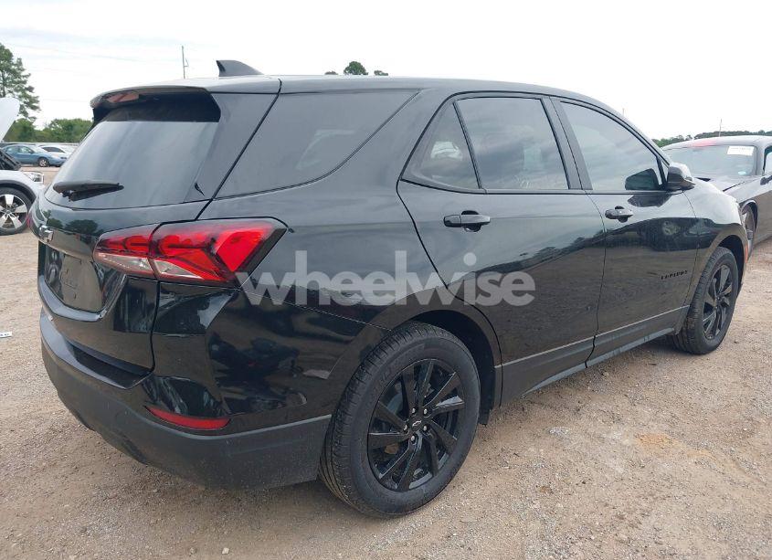 Photo 4 of 2024 Chevrolet Equinox FWD LS (VIN 3GNAXHEG8RL216125)