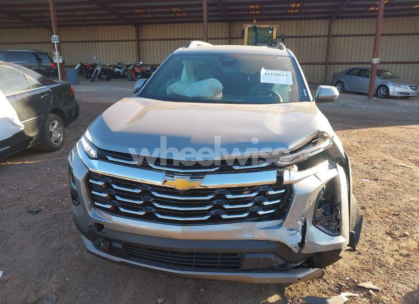 Photo 12 of 2025 Chevrolet Equinox FWD LT (VIN 3GNAXHEG8SL142422)