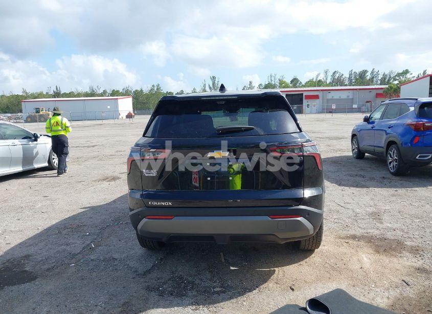 Photo 16 of 2025 Chevrolet Equinox FWD LT (VIN 3GNAXHEG8SL170821)