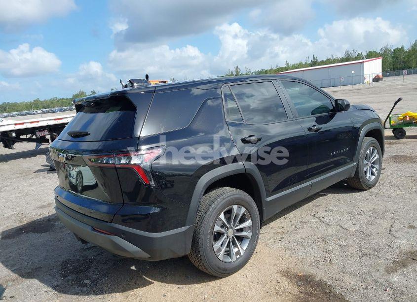 Photo 4 of 2025 Chevrolet Equinox FWD LT (VIN 3GNAXHEG8SL170821)