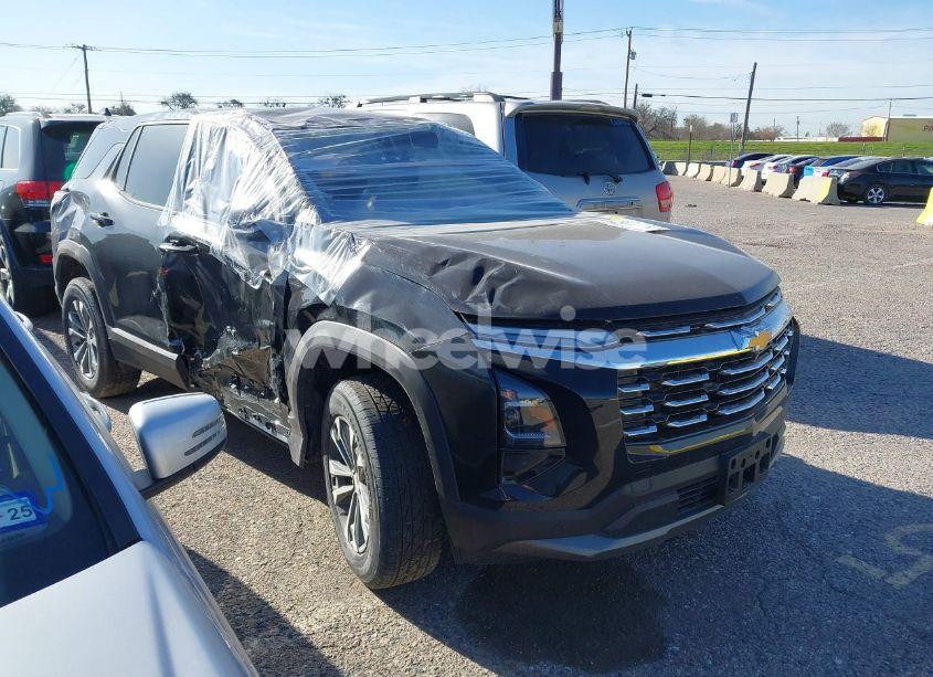 2025 Chevrolet Equinox FWD LT (VIN 3GNAXHEG8SL239698) main photo