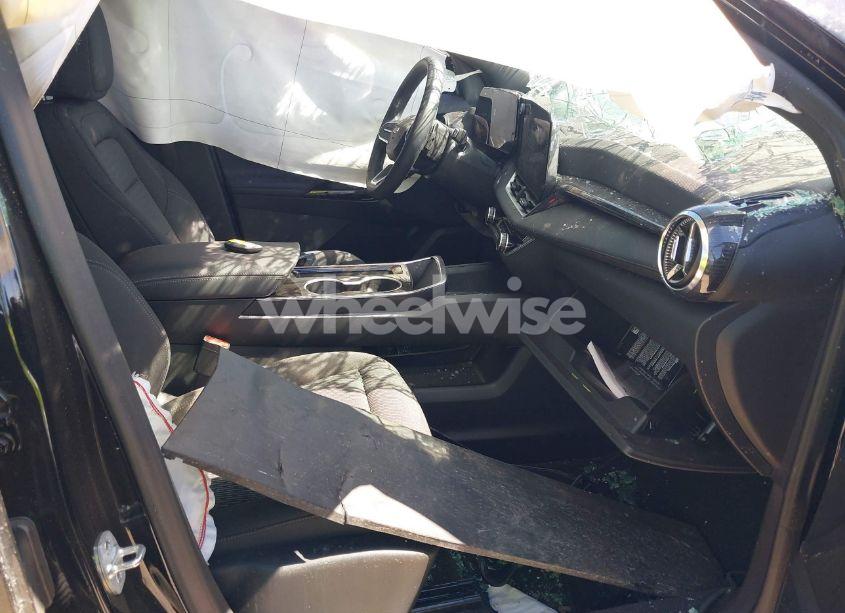 Photo 5 of 2025 Chevrolet Equinox FWD LT (VIN 3GNAXHEG8SL239698)