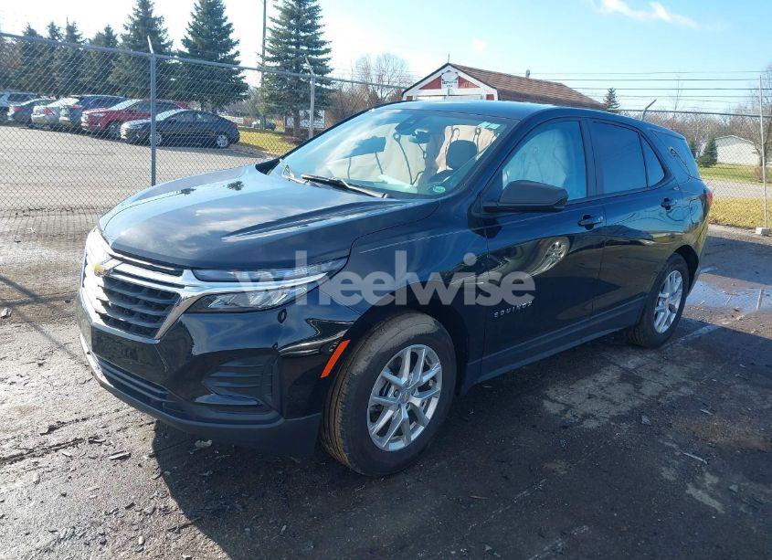 Photo 2 of 2023 Chevrolet Equinox LS (VIN 3GNAXHEG9PL147748)