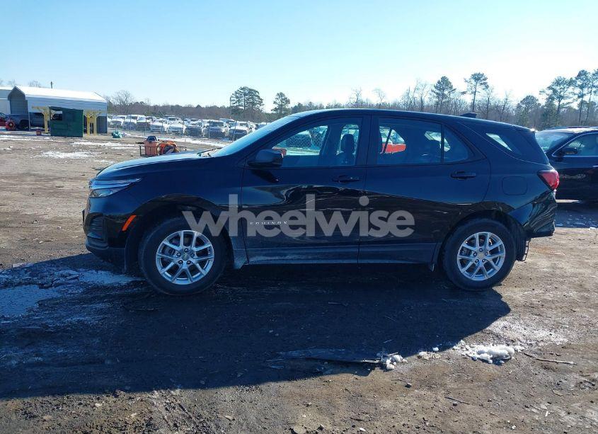 Photo 14 of 2024 Chevrolet Equinox FWD LS (VIN 3GNAXHEG9RL117488)