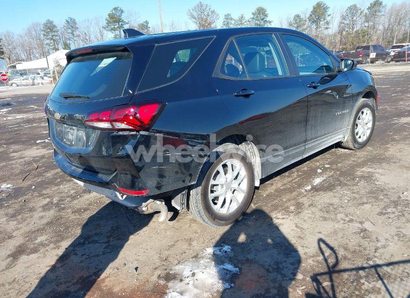 Photo 4 of 2024 Chevrolet Equinox FWD LS (VIN 3GNAXHEG9RL117488)