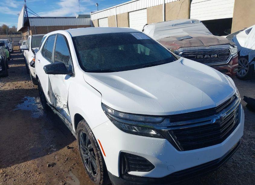 2024 Chevrolet Equinox FWD LS (VIN 3GNAXHEG9RL310742) main photo