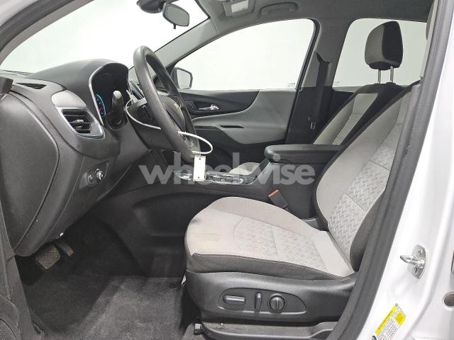 Photo 4 of 2024 CHEVROLET EQUINOX LS N/A (VIN 3GNAXHEG9RL313138)