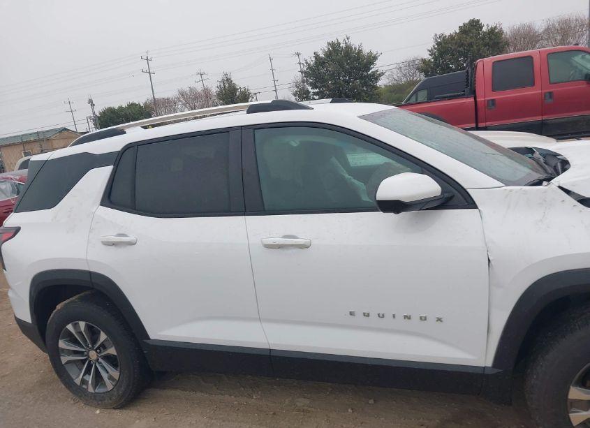 Photo 13 of 2025 Chevrolet Equinox FWD LT (VIN 3GNAXHEG9SL183772)