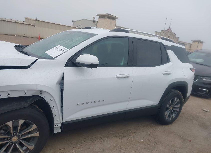 Photo 14 of 2025 Chevrolet Equinox FWD LT (VIN 3GNAXHEG9SL183772)