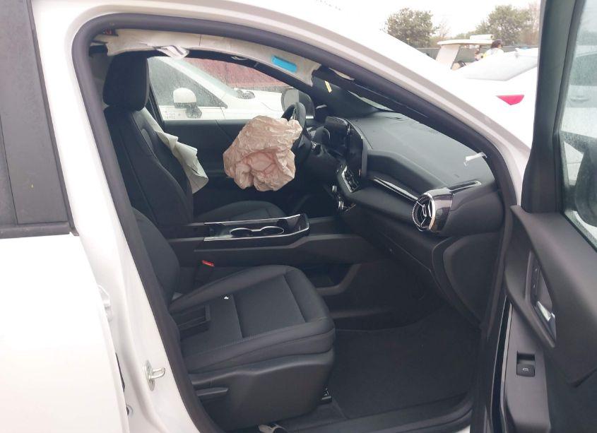 Photo 5 of 2025 Chevrolet Equinox FWD LT (VIN 3GNAXHEG9SL183772)