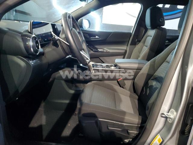 2025 CHEVROLET EQUINOX LT (VIN 3GNAXHEG9SL205334) main photo