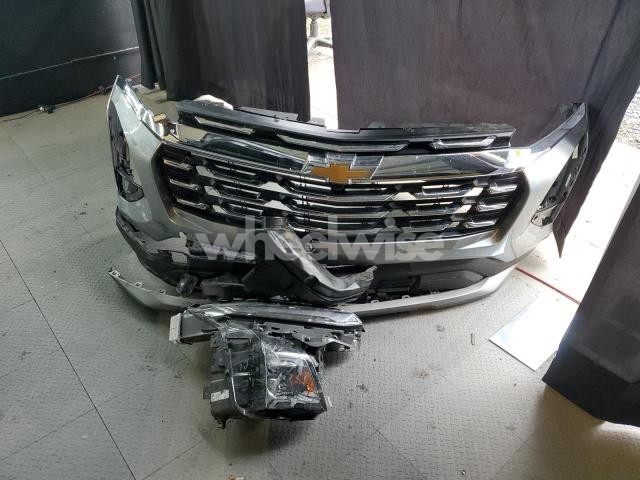 Photo 4 of 2025 CHEVROLET EQUINOX LT (VIN 3GNAXHEG9SL205334)