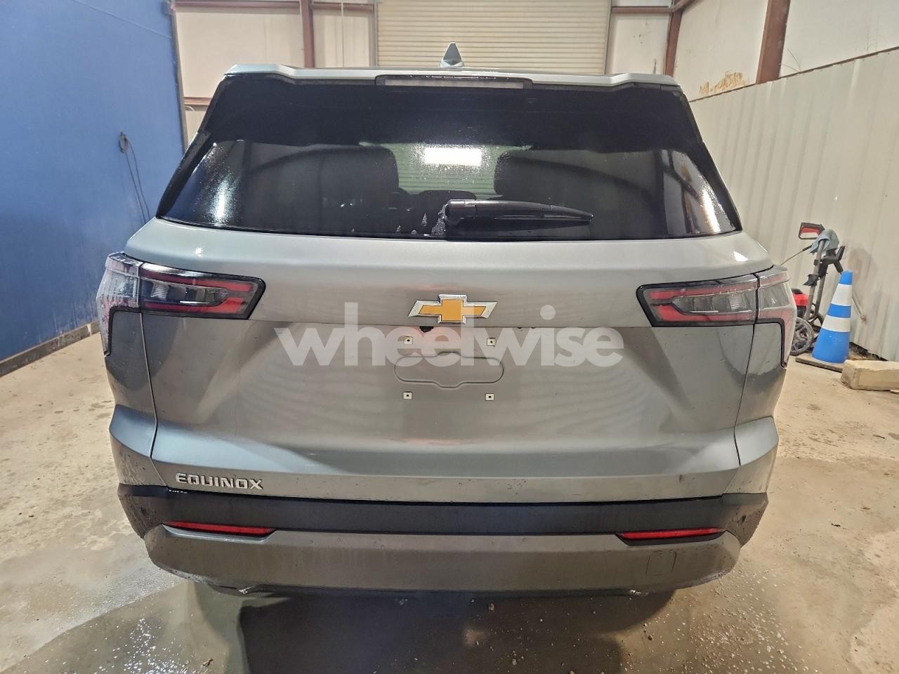 Photo 6 of 2025 CHEVROLET EQUINOX LT (VIN 3GNAXHEG9SL313677)