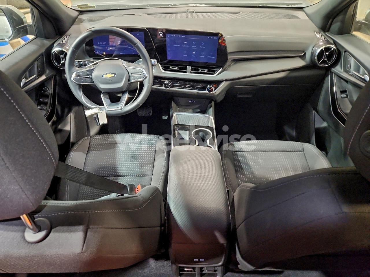 Photo 8 of 2025 CHEVROLET EQUINOX LT (VIN 3GNAXHEG9SL313677)